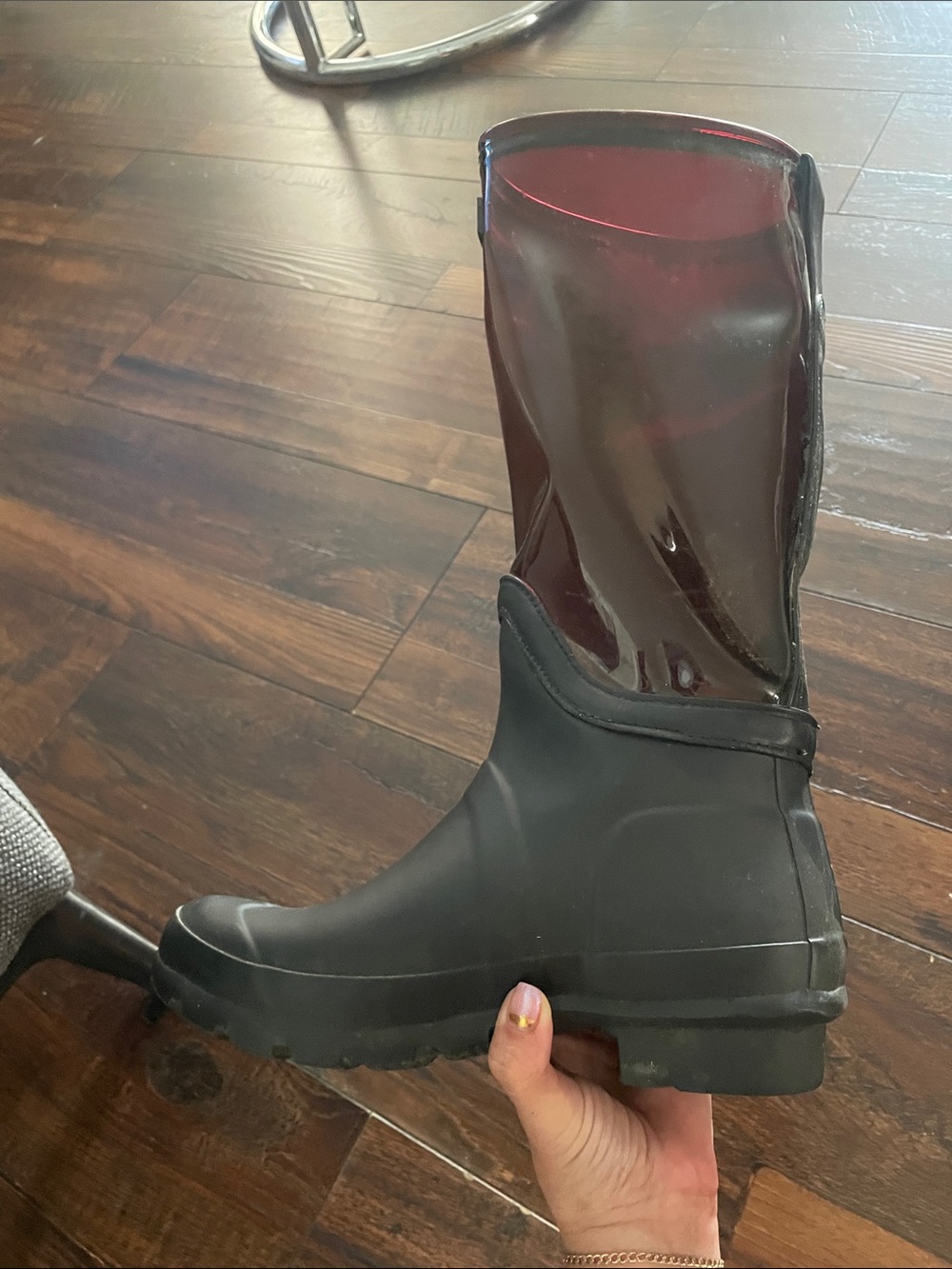 Hunter women’s  Black and Burgundy Glass Tall Rain Boots - Picture 6 of 6